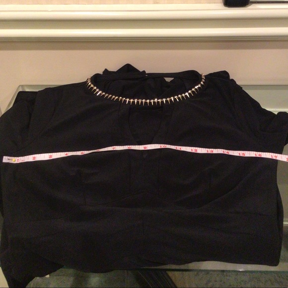 💕💕Host Pick💕💕⬇️Price Dropped ⬇️NWOT elegant black long sleeve midi dress - Picture 5 of 9